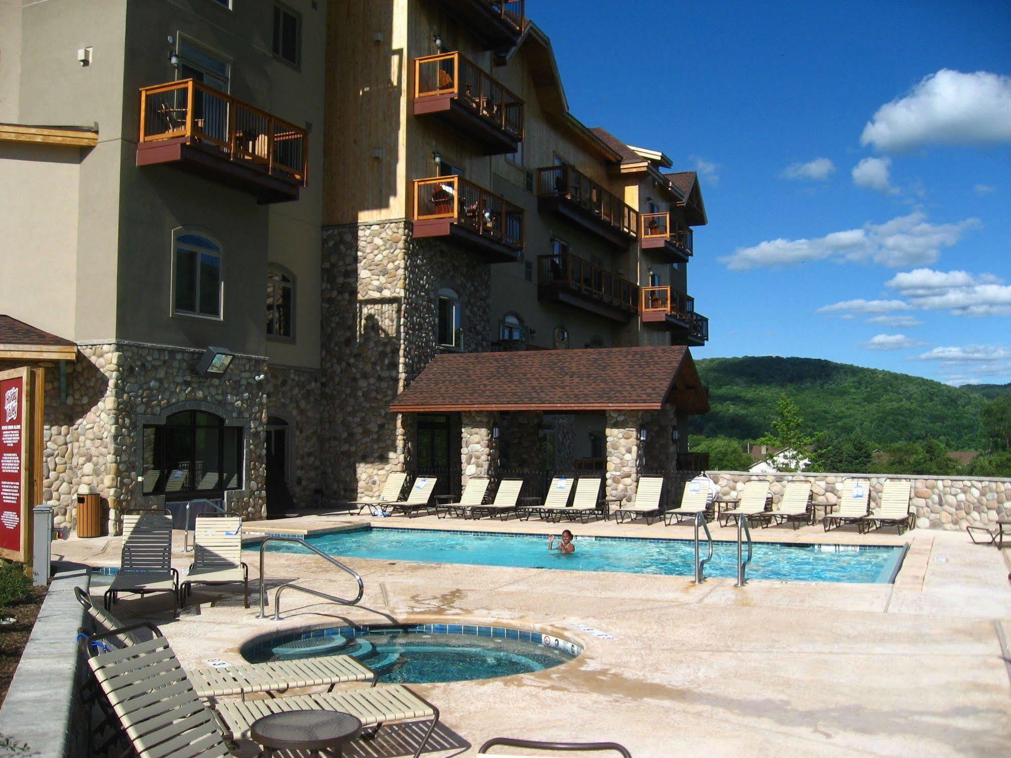 The Tamarack Hotel Ellicottville Exterior photo